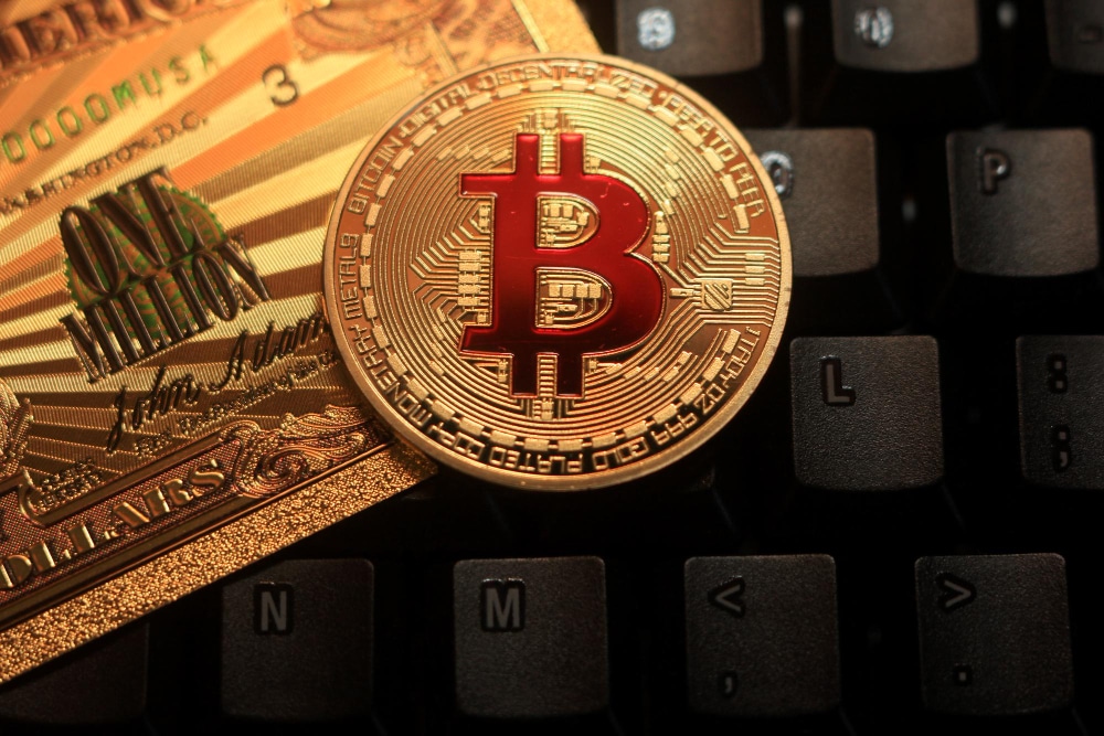conceptual-image-worldwide-cryptocurrency-digital-payment-system-2-1 Blockchain คืออะไร