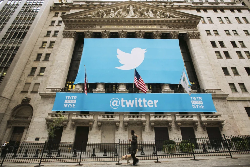 TWTR